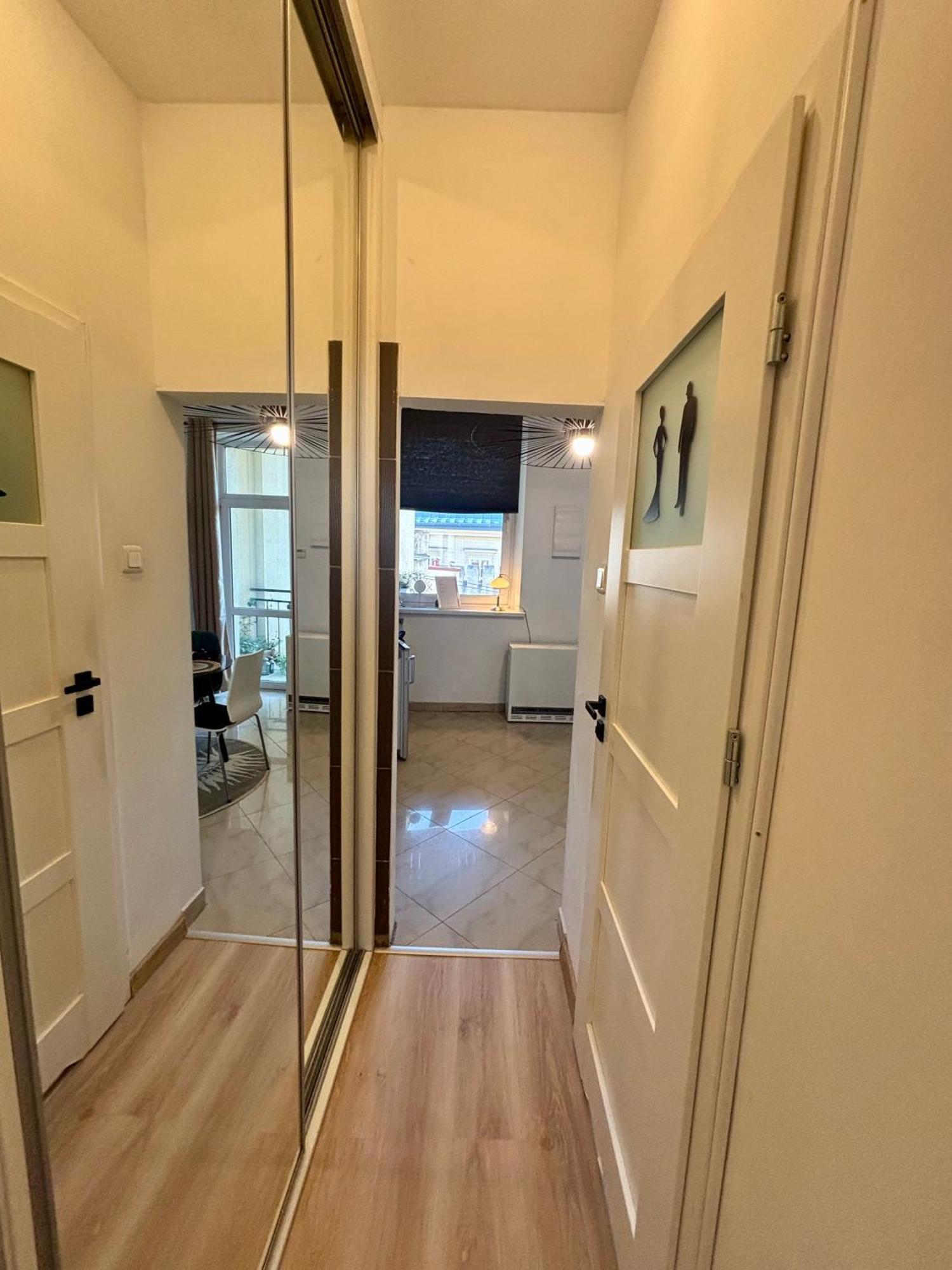 Vintage Senacka 9/7 Apartment Krakow Ngoại thất bức ảnh